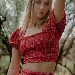 NEW Band of the Free Joelle Crimson Floral Smocked Boho Top M